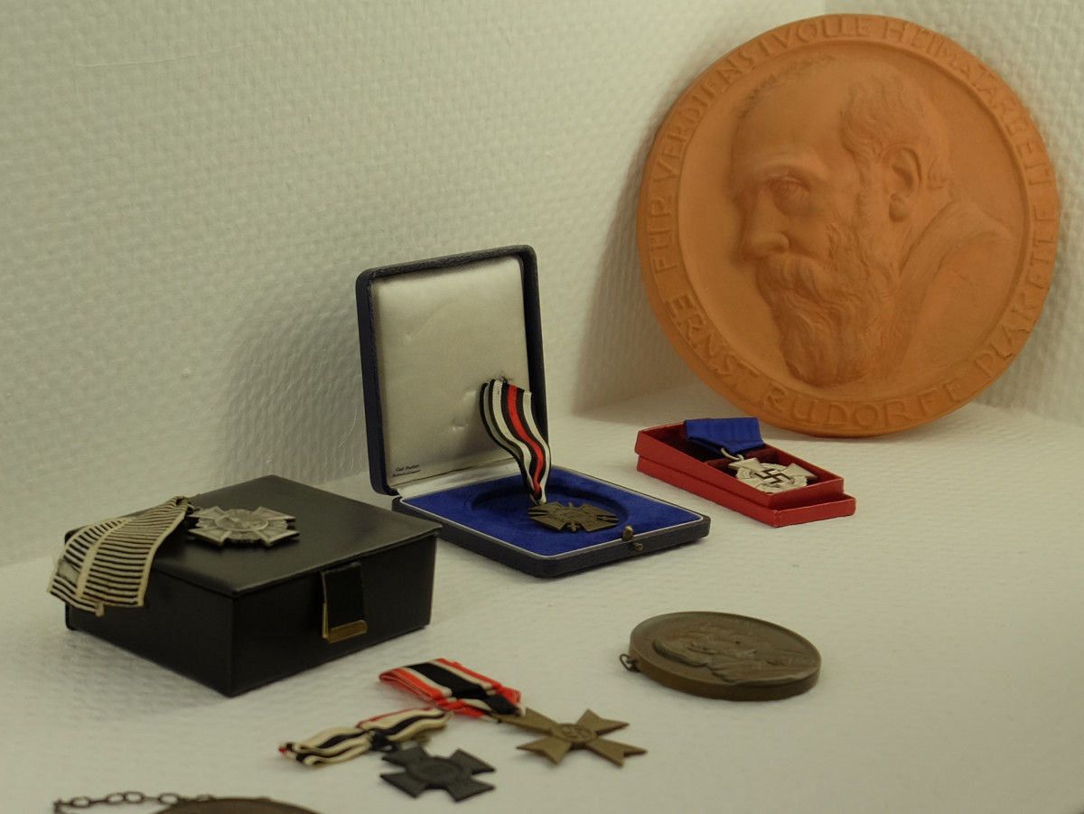 Verschiedene Orden und Auszeichnungen Pfaffenbergs